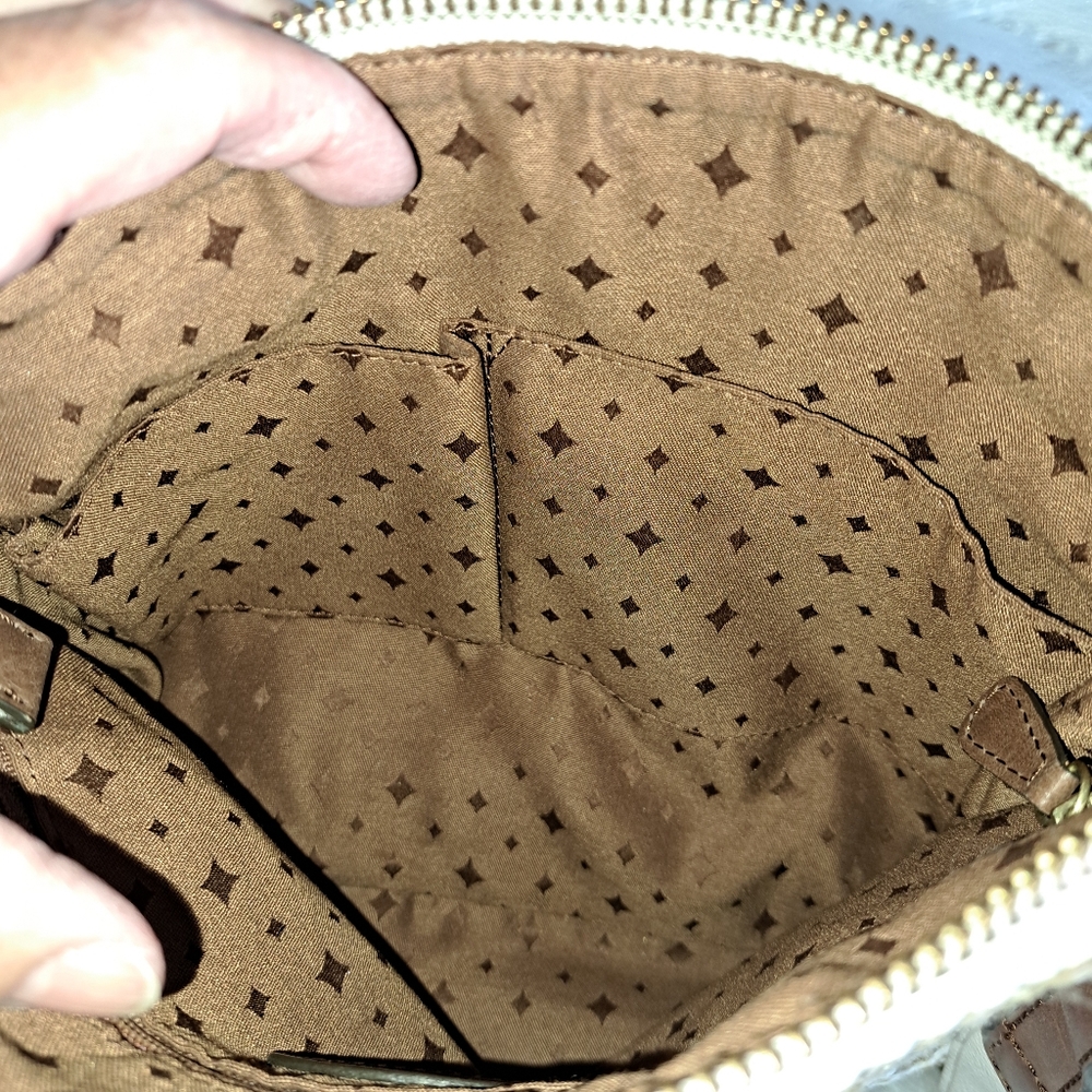 Fossil midsz leather shoulder or crossbody bag - Picture 15 of 16